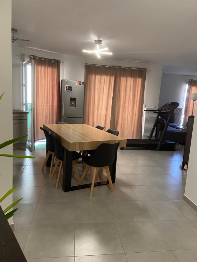 Appartement T2, Residence Au Calme. Parking Prive Marseilles Exterior foto